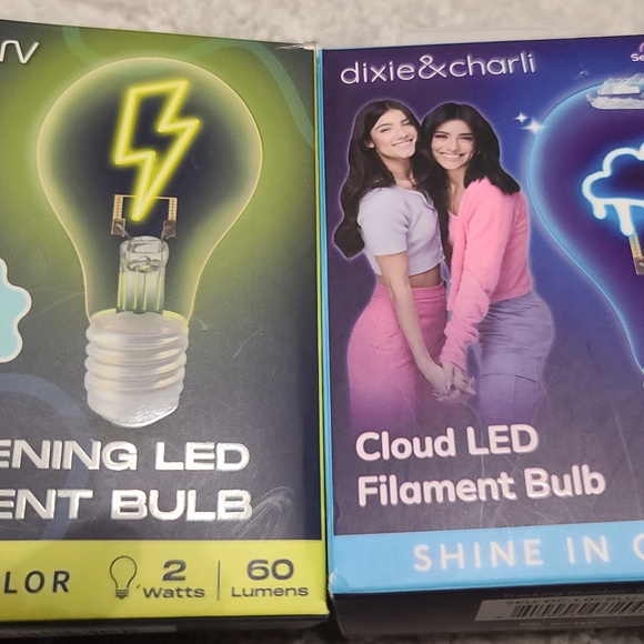 2 Light bulbs Jarv and Filament bulbs NIB - Picture 1 of 3
